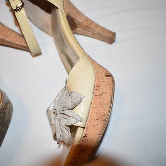 Sofft Shoes Platform Heel - Picture 7 of 11